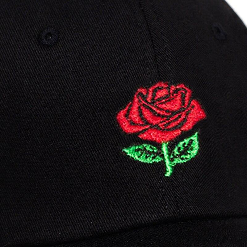 Cap mit Hanami-Rose – Baseball Cap für den Alltag, Premium-Qualität