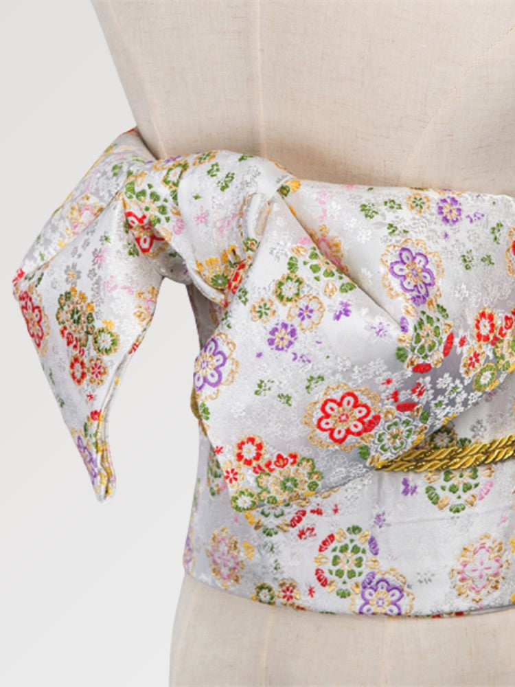 Weißer Obi-Gürtel 'Ume – traditionelles Accessoire im traditionellen japanischen Stil für Unisex