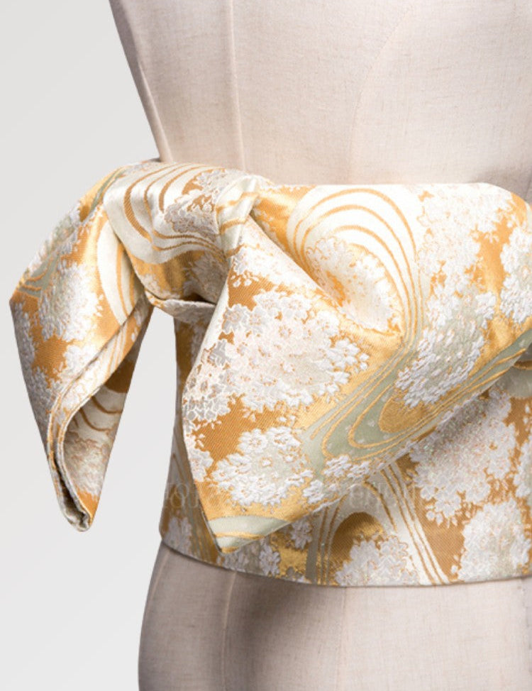 Goldener Obi-Gürtel 'Sanaé – traditionelles Accessoire im traditionellen japanischen Stil für Unisex