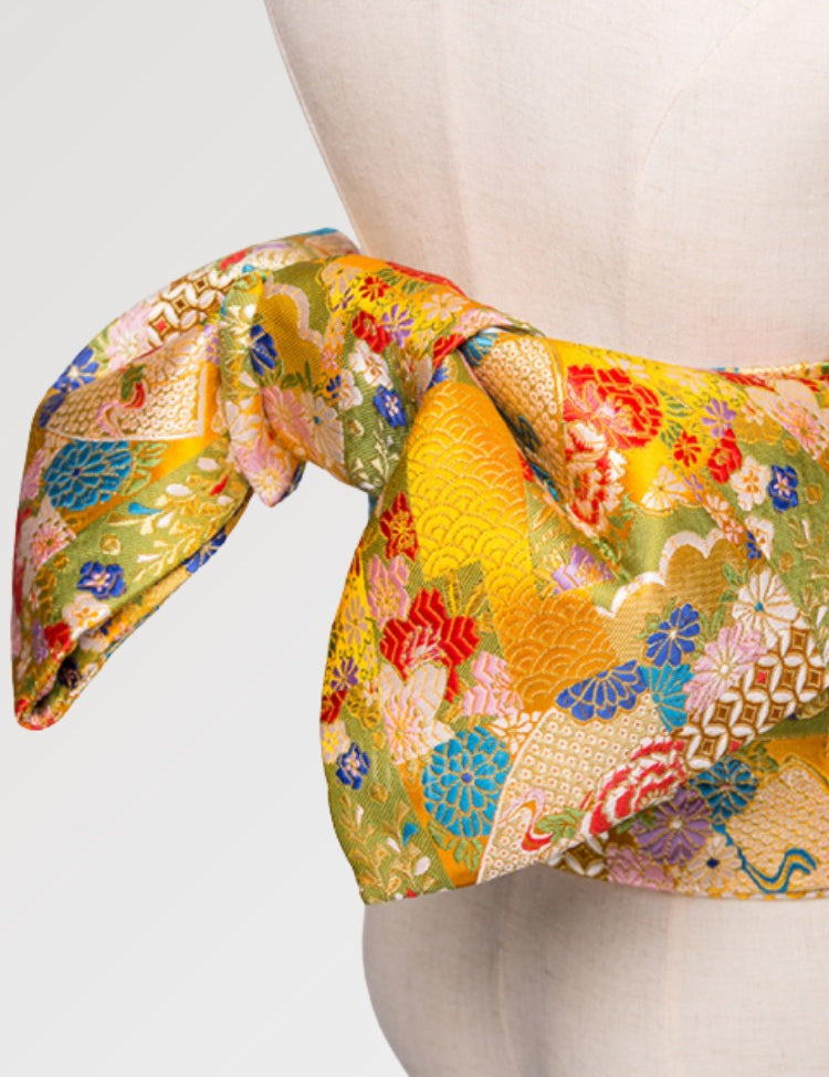 Gelber Obi-Gürtel 'Nanten – traditionelles Accessoire im traditionellen japanischen Stil für Unisex