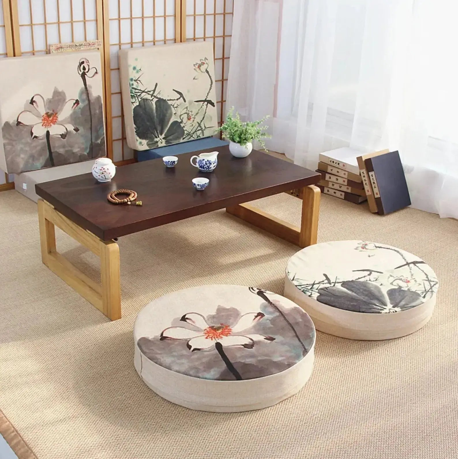 Japanisches Blumenkissen 'Narashino' – dekorativ: detailreicher Kissen im japanischen Stil