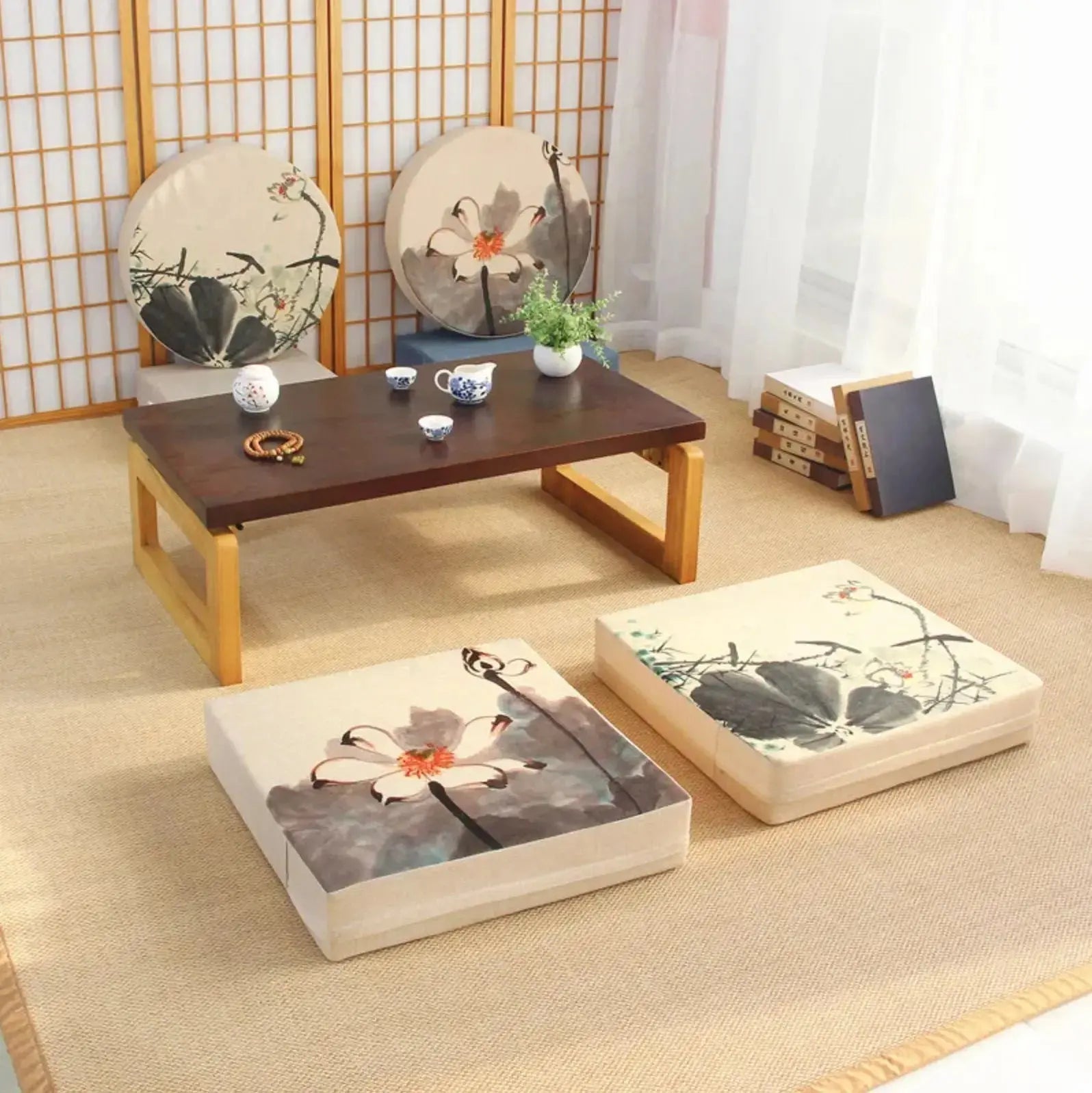 Japanisches quadratisches Blumenkissen 'Ogaki' – Dekokissen im japanischen Stil für Unisex