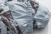 Streetwear Tarnjacke 'MILITARY' – Styling-Aufnahme im Sukajan-Stil