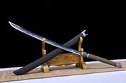 Raisenga Katana – Detail: scharfe Klinge, Katana japanischen Stil