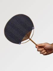 Japanischer Uchiwa-Fächer 'Shoji' – handgefertigt: detailreicher Fächer im japanischen Stil