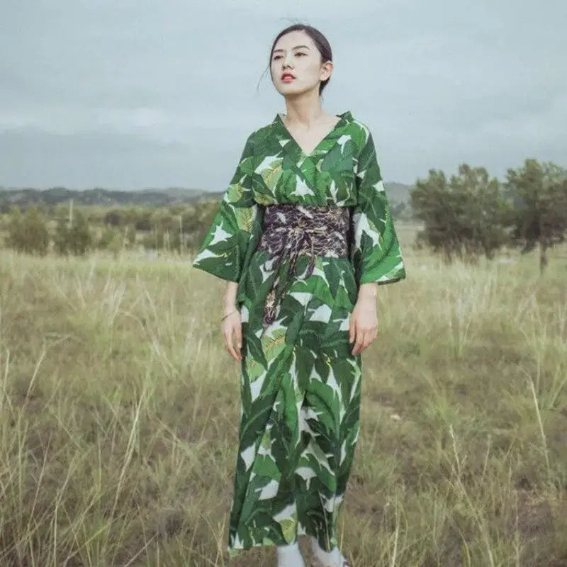Japan Kimono Frau 'Amaterasu' – Kimono im traditionellen japanischen Stil für Herren und Damen