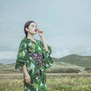 Japan Kimono Frau 'Amaterasu' – mit Obi: detailreicher Kimono im japanischen Stil