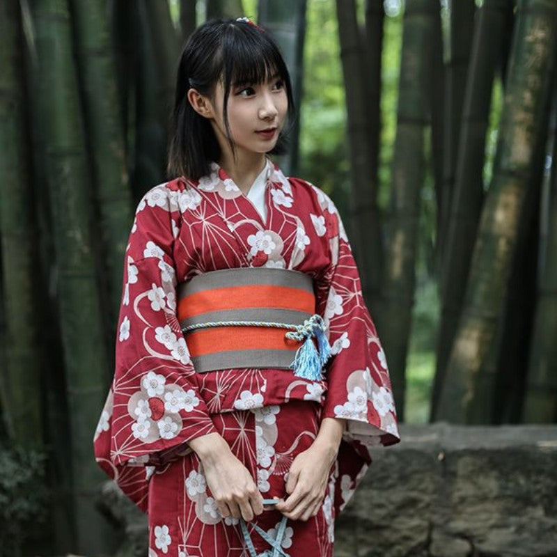 Traditioneller Frauenkimono 'Toshiko' – Detail: lange Ärmel, Kimono japanischen Stil