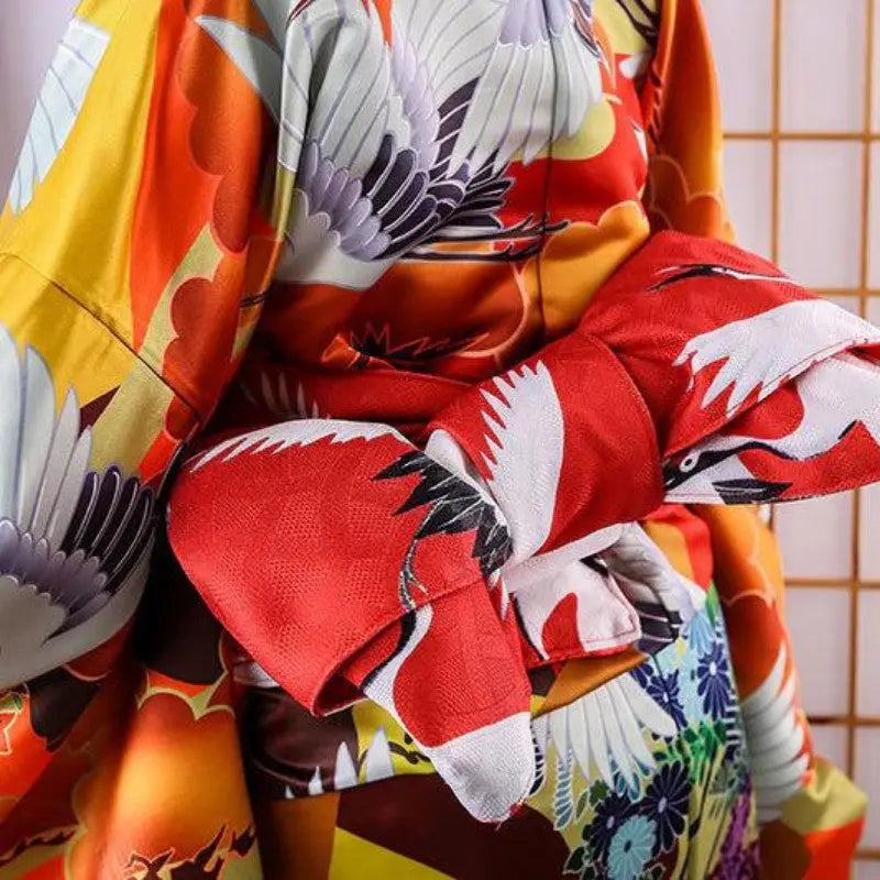 Damen Furisode Kimono 'Fushiki' – mit Obi: detailreicher Kimono im japanischen Stil