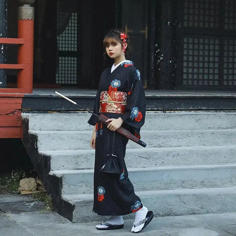 Japanischer Damen-Kimono aus Baumwolle 'Sumiko' – Detail: lange Ärmel, Kimono japanischen Stil