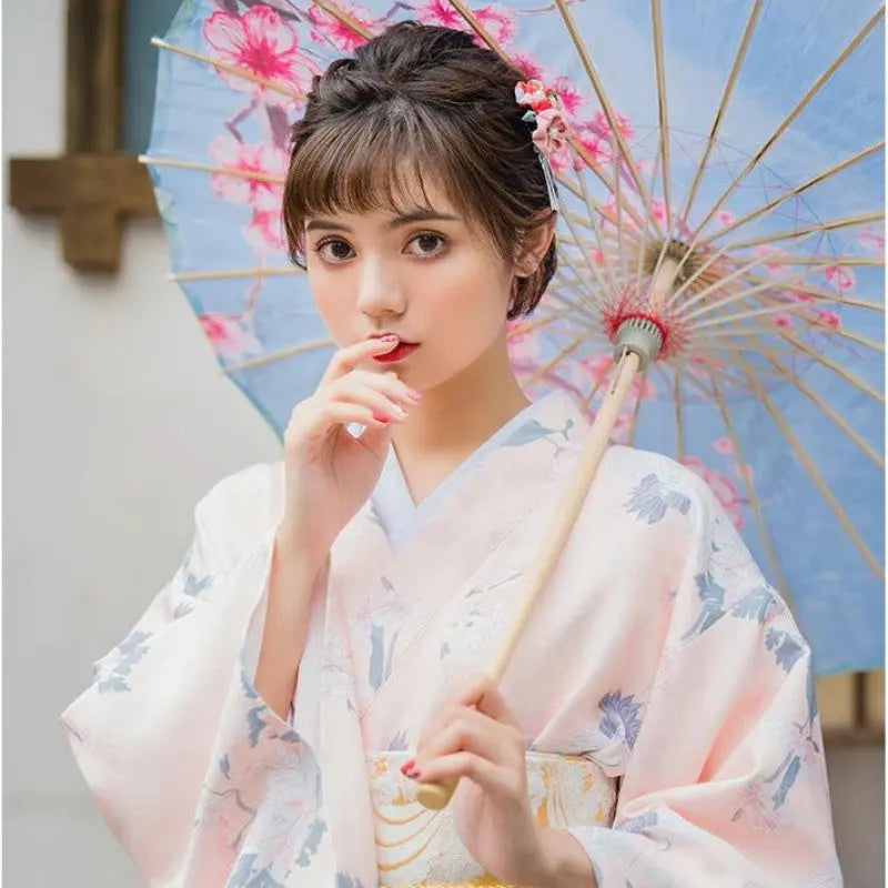 Japanischer Damen-Kimono 'Asuka' – mit Obi: detailreicher Kimono im japanischen Stil