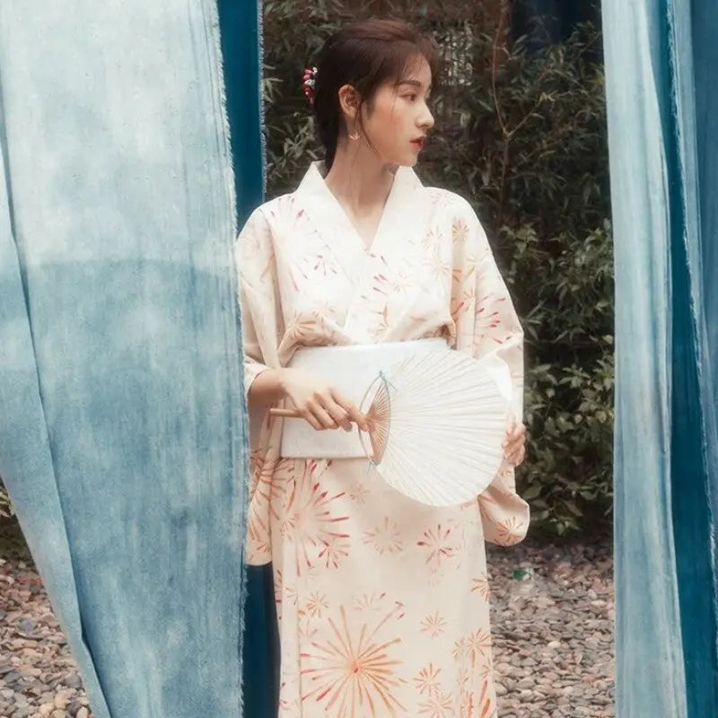 Japanischer Kimono für Frauen 'Hanabi – Kimono im traditionellen japanischen Stil für Herren und Damen