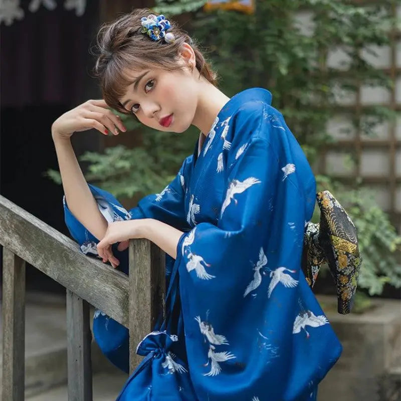 Japanischer Damen-Kimono 'Miyazaki' – japanisches Gewand, Kimono im japanischen Design
