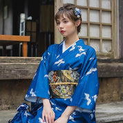 Japanischer Damen-Kimono 'Miyazaki' – Nahaufnahme Kimono mit japanischem Motiv