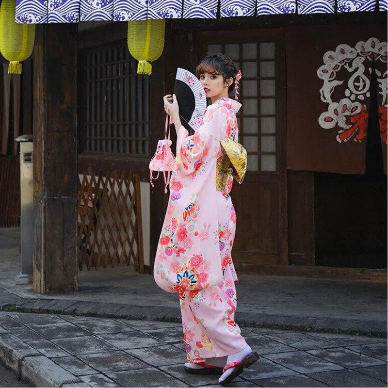 Japanischer Damen-Kimono 'Toyama' – Kimono für traditionelle Anlässe, Premium-Qualität
