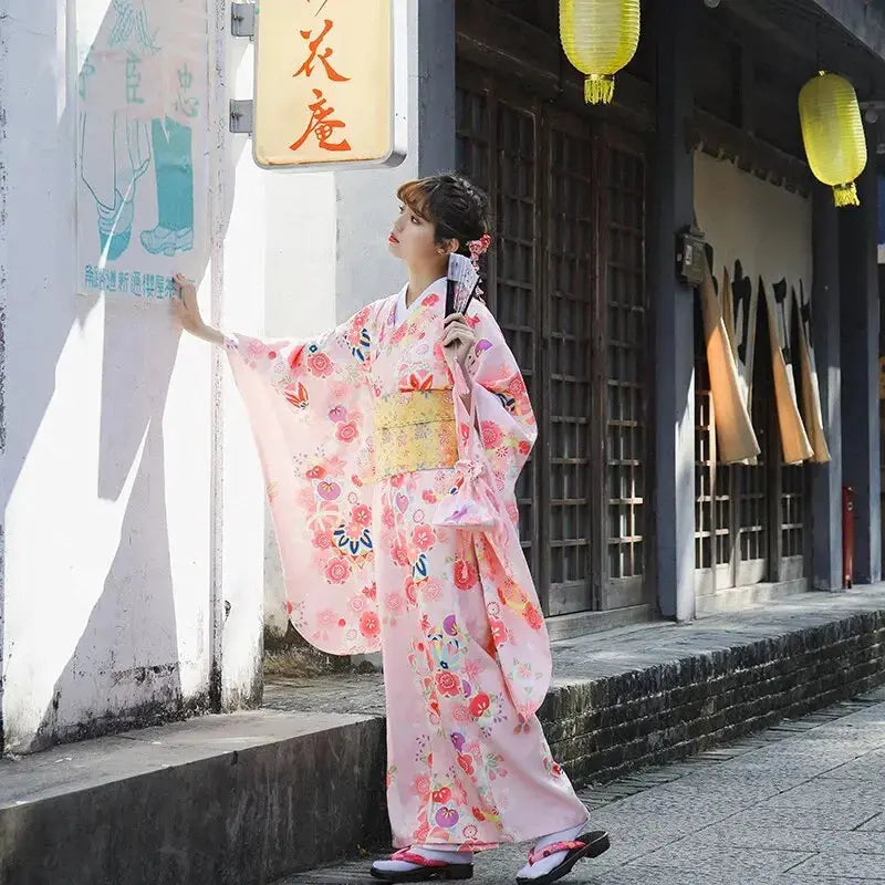 Japanischer Damen-Kimono 'Toyama' – Detail: lange Ärmel, Kimono japanischen Stil