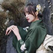 Japanischer Damen-Kimono 'Yumiko' – mit Obi: detailreicher Kimono im japanischen Stil