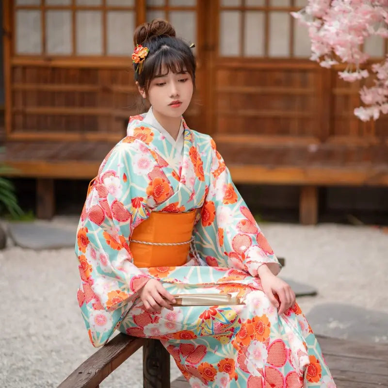 Hochwertiger japanischer Damen-Kimono 'Kasumi' – Kimono im traditionellen japanischen Stil für Herren und Damen