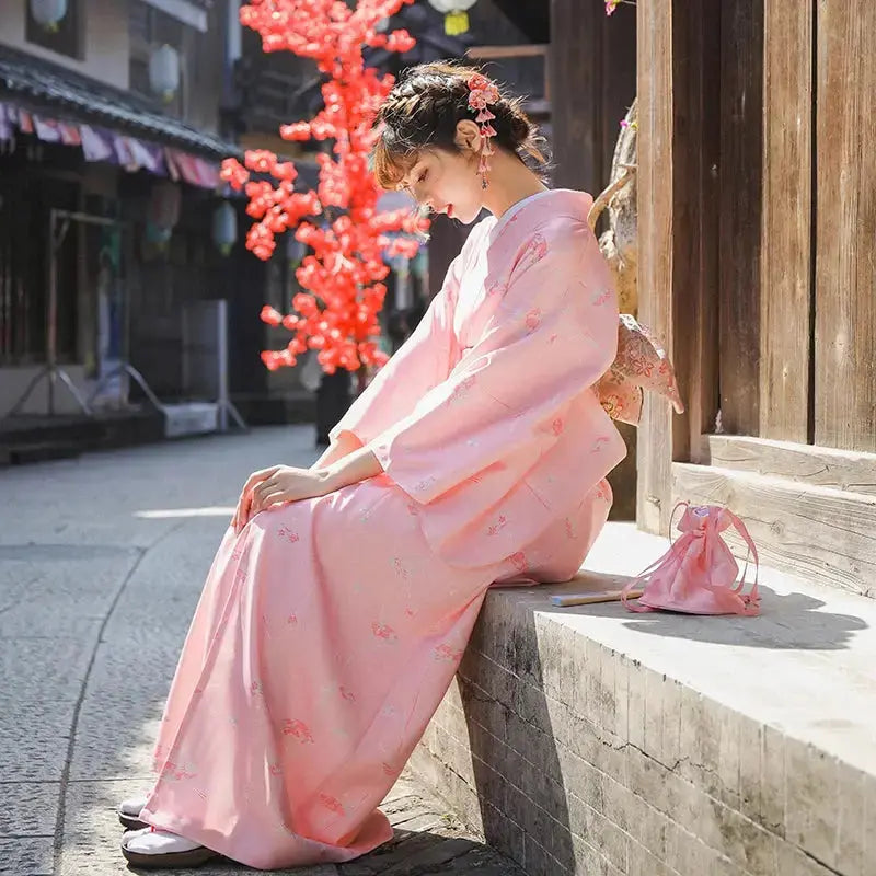 Rosa japanischer Damen-Kimono 'Mariko' – Kimono für traditionelle Anlässe, Premium-Qualität
