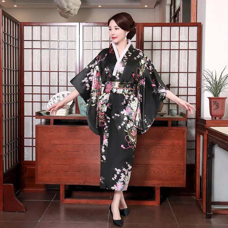 Langer japanischer Damen-Kimono 'Miyuki' – japanisches Gewand, Kimono im japanischen Design