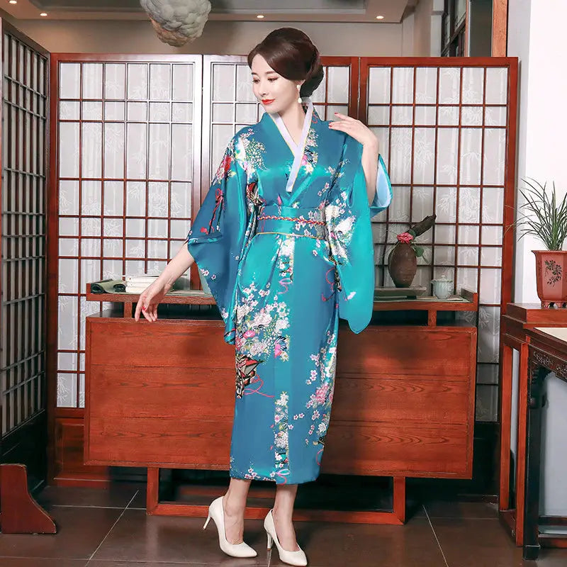 Langer japanischer Damen-Kimono 'Miyuki' – Kimono für traditionelle Anlässe, Premium-Qualität