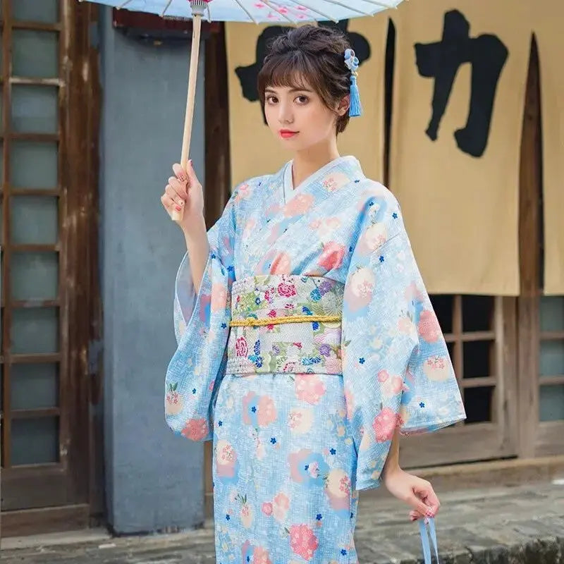 Traditioneller japanischer Kimono für Frauen 'Eiko' – Kimono im traditionellen japanischen Stil für Herren und Damen