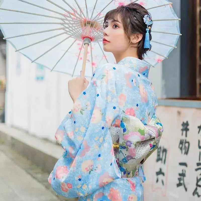 Traditioneller japanischer Kimono für Frauen 'Eiko' – Kimono für traditionelle Anlässe, Premium-Qualität