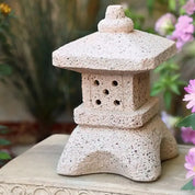 Japanische Laterne im antiken Stil – Gartenlaterne im japanischen Stil für Unisex