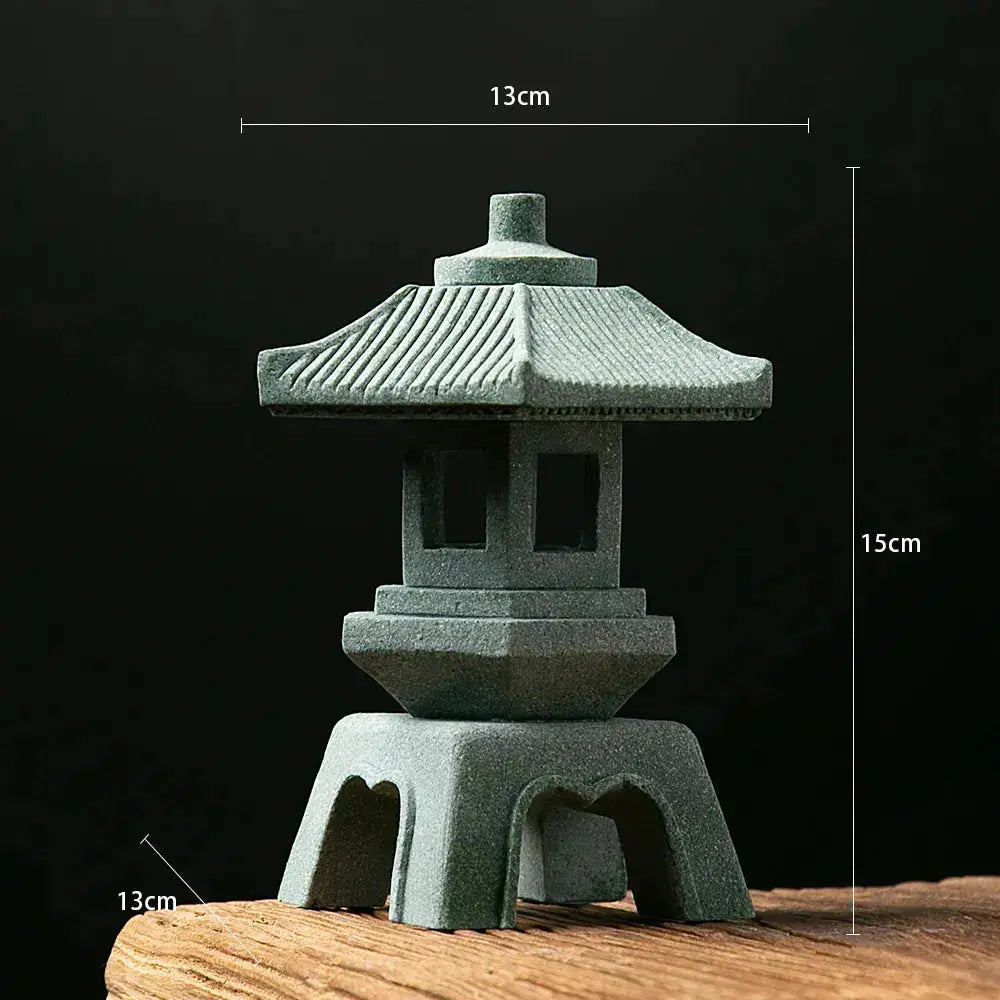 Japanische Steinlaterne für draußen – Öllampe, Gartenfackel im japanischen Design
