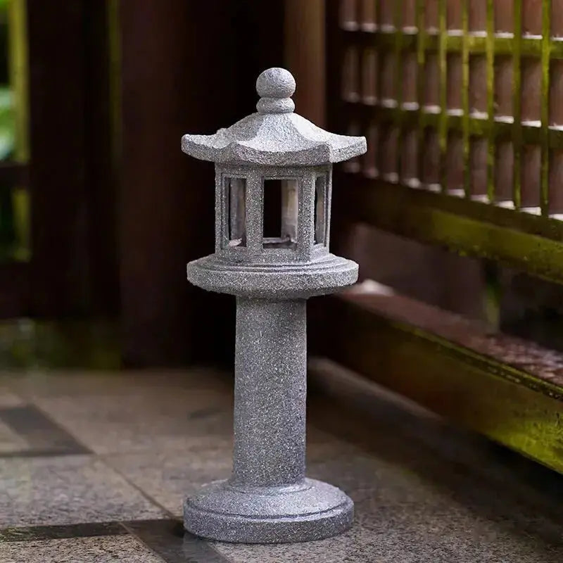 Japanische Kunststeinlaterne – Gartenlaterne im japanischen Stil für Unisex