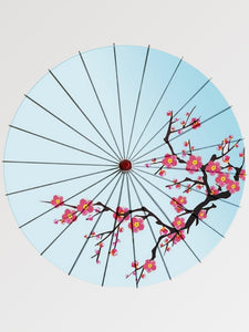 Japanischer Wagasa mit Kirschblütenmotiv
