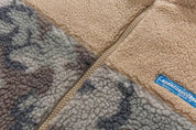 Tarnfleece aus Wolle 'MILITARY' – Weich: detailreicher Sweatshirt im japanischen Stil