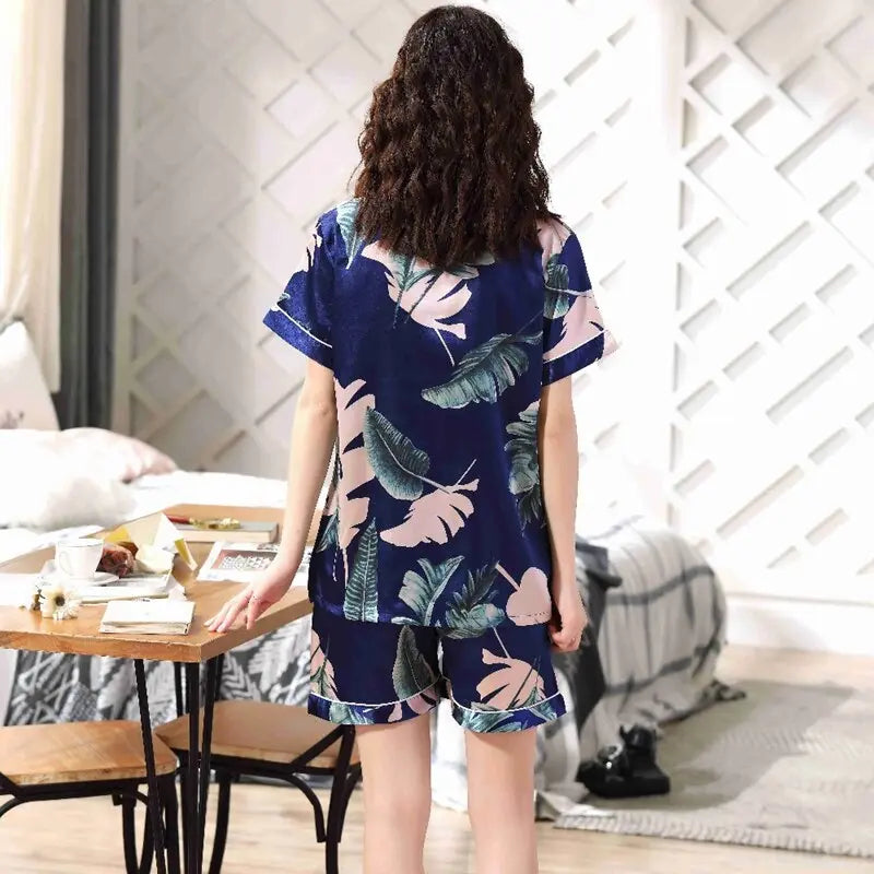 Japanischer Sommer-Pyjama aus Seide – Detail: leichte Baumwolle, Pyjama japanischen Stil