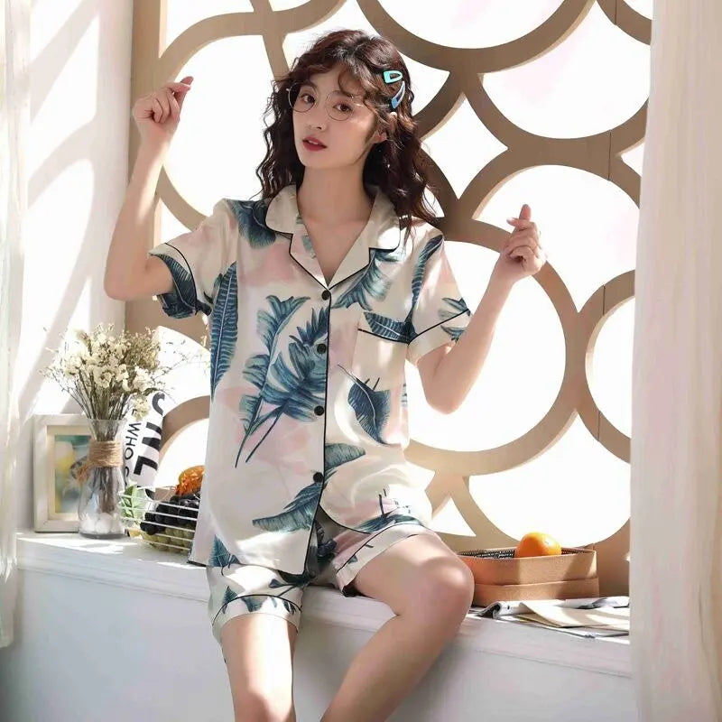 Japanischer Sommerpyjama aus Seidensatin – Pyjama im japanischen Stil für Herren und Damen