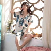 Japanischer Sommerpyjama aus Seidensatin – Pyjama für zu Hause, Premium-Qualität