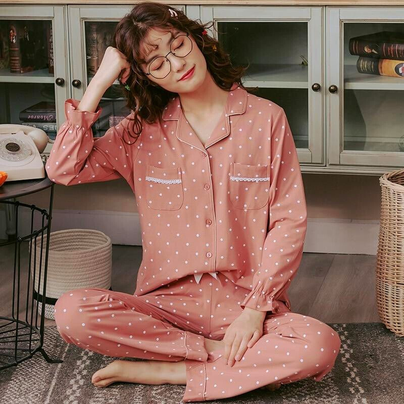 Japanischer gepunkteter Schlafanzug für Frauen – Pyjama im japanischen Stil für Herren und Damen