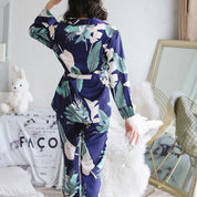 Japanische Satin-Pyjamas – bequem, Pyjama im japanischen Design