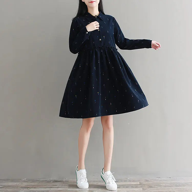 Japanisches kurzes Kleid 'Mijikai' – Detail: fließender Schnitt, Kleid japanischen Stil