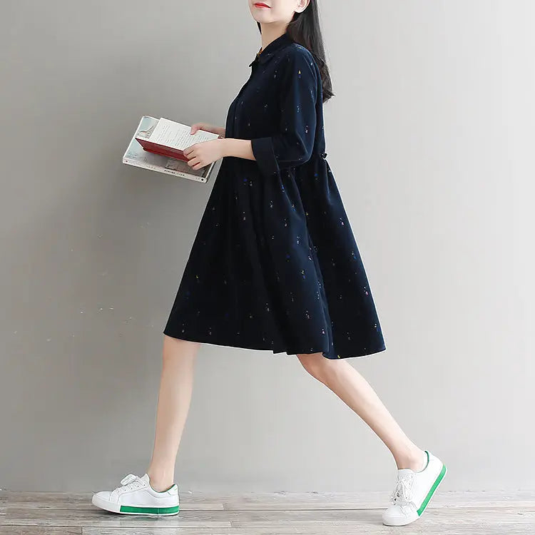 Japanisches kurzes Kleid 'Mijikai' – Seitenansicht des Kleid, für den Alltag