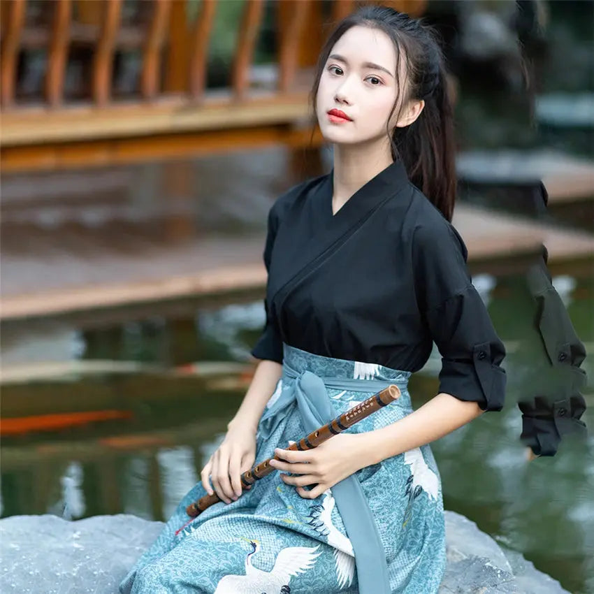 Traditionelles japanisches Kleid 'Yukata' – Detail: lange Ärmel, Kimono japanischen Stil
