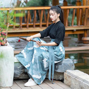 Traditionelles japanisches Kleid 'Yukata' – mit Obi: detailreicher Kimono im japanischen Stil