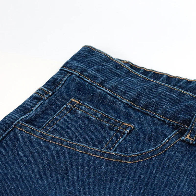 Ausgefranste Denim-Shorts – Detail: leicht, Shorts japanischen Stil