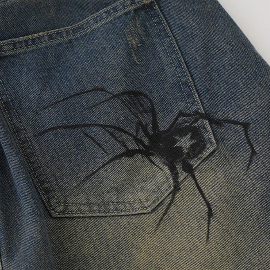 Spider Web Denim Shorts – Nahaufnahme Shorts mit japanischem Motiv