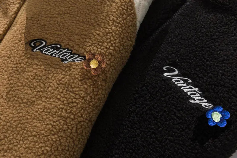 Streetwear Fleece-Jacke 'VANTAGE' – Nahaufnahme Sweatshirt mit japanischem Motiv