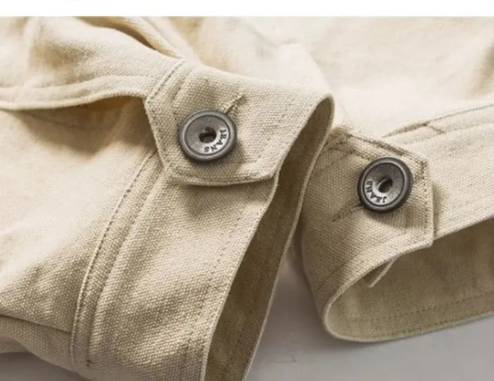 Vintage-Jeansjacke 'KETURO' – Nahaufnahme Bomberjacke mit japanischem Motiv