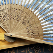 Japanischer Fächer 'Die Welle von Kanagawa' – Detail: aus Bambus und Papier, Fächer japanischen Stil
