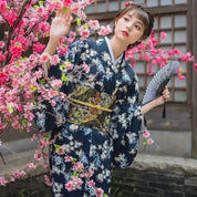Echter japanischer Damenkimono 'Akemi' – Kimono im traditionellen japanischen Stil für Herren und Damen