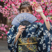 Echter japanischer Damenkimono 'Akemi' – Detail: lange Ärmel, Kimono japanischen Stil