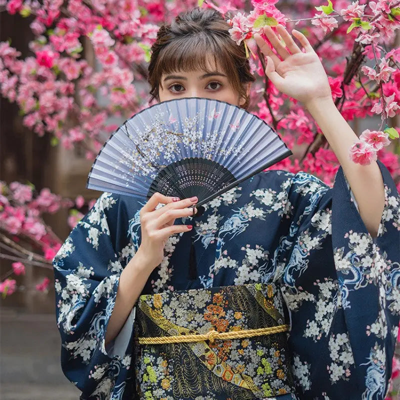Echter japanischer Damenkimono 'Akemi' – Detail: lange Ärmel, Kimono japanischen Stil