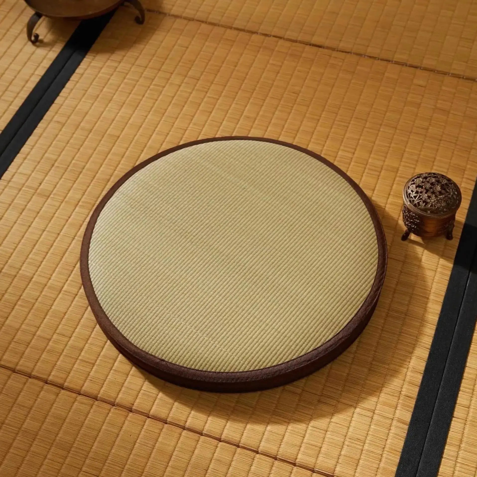 Runder Tatami-Zabuton 'Fujida' – Kissen im japanischen Stil für Unisex